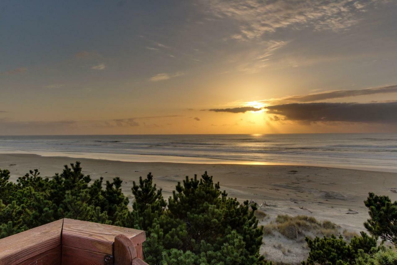 Seadrifter Oceanfront Beach House Seal Rock 外观 照片